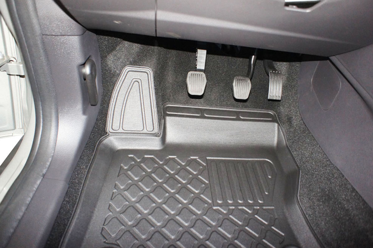 Podlahové vaničky přesné - Ford Focus III.11R