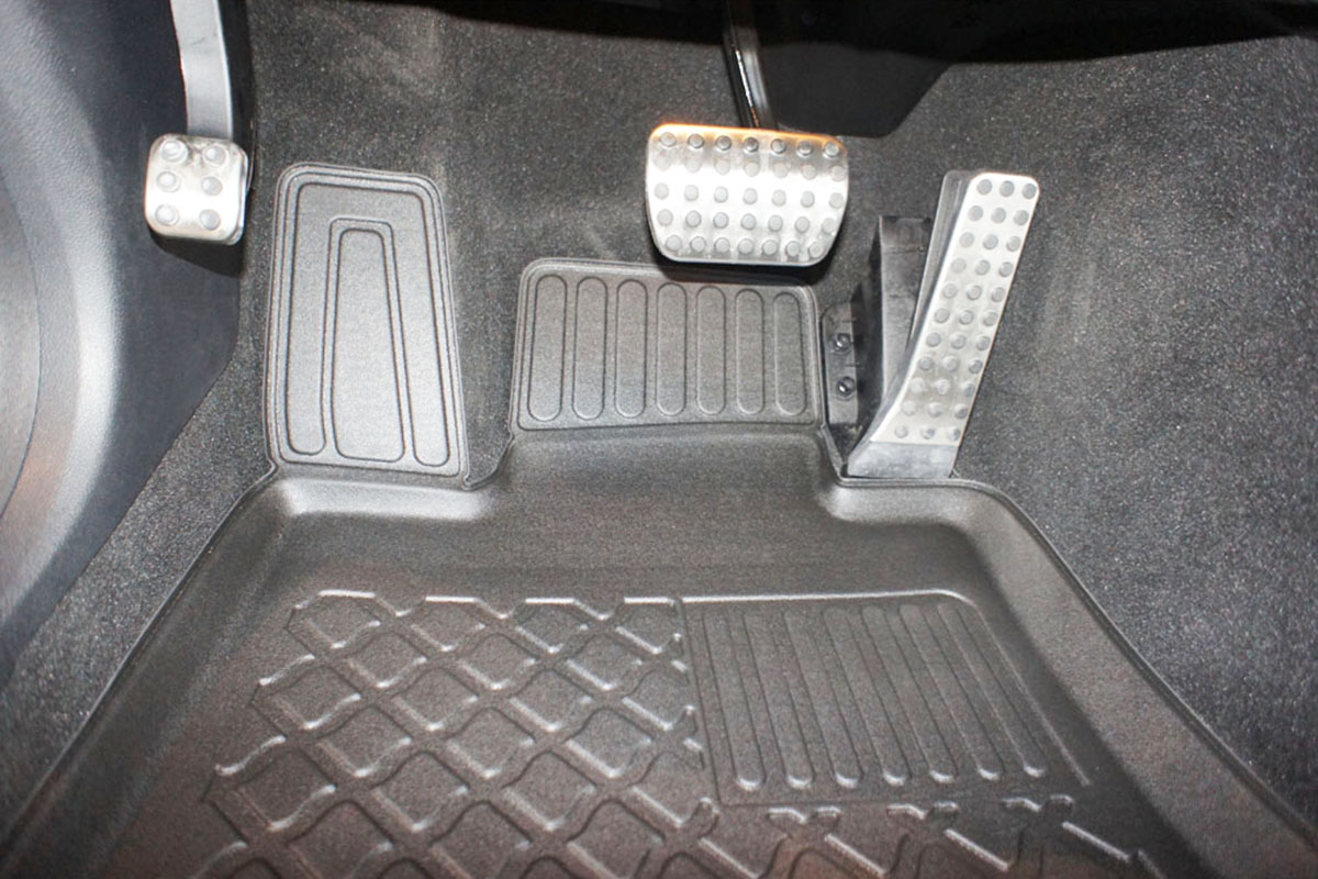 Podlahové vaničky přesné - Mercedes E W212 09-16R