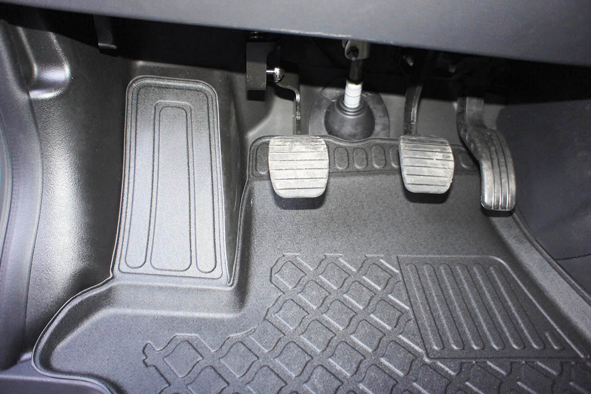 Podlahové vaničky přesné - Renault Trafic III. 14R