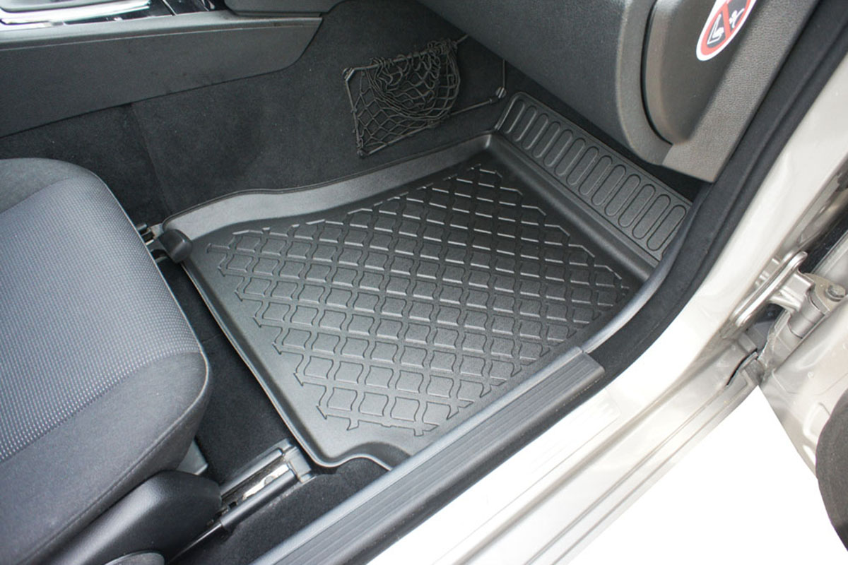 Podlahové vaničky přesné - Mercedes C W204 07-14R