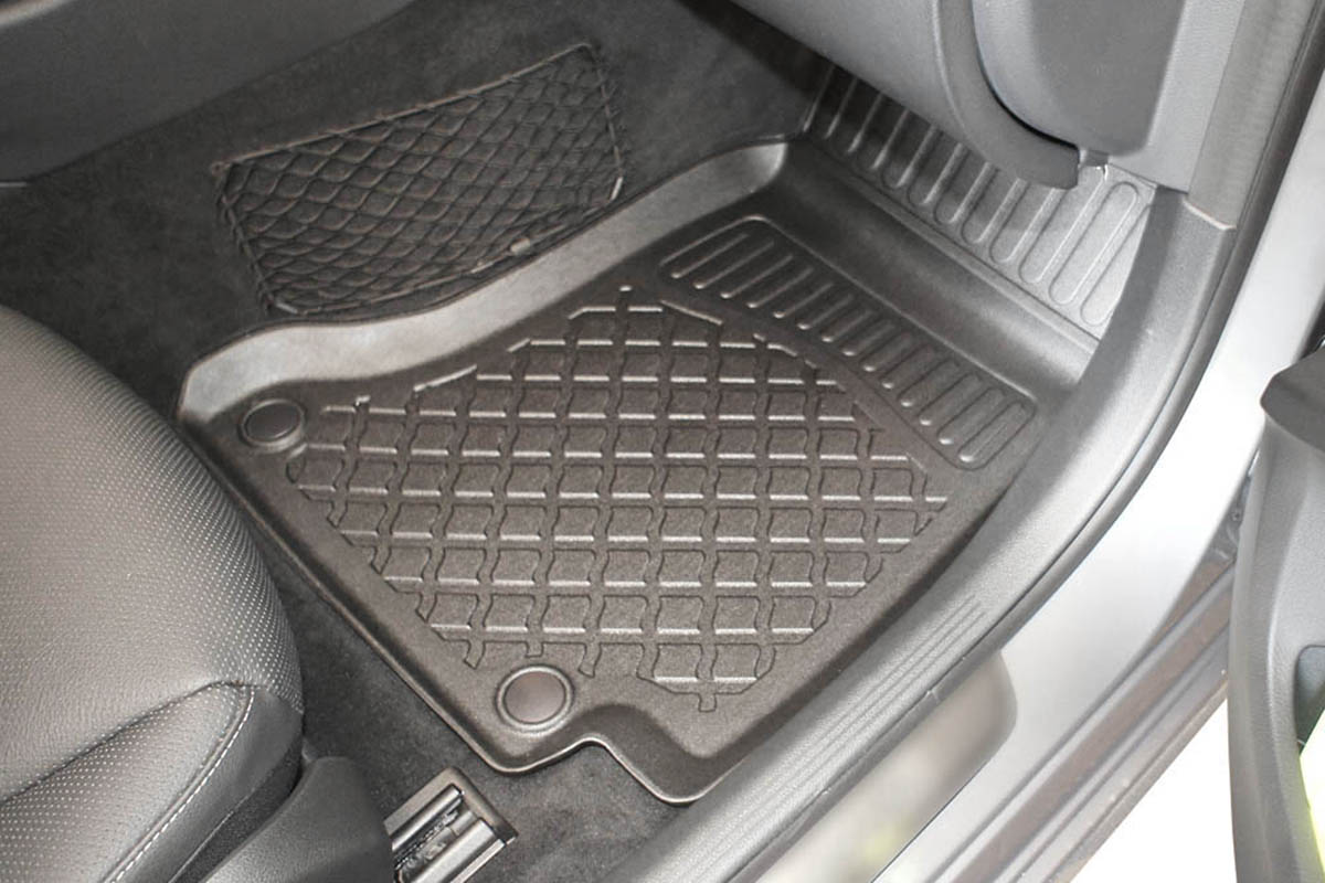 Podlahové vaničky přesné - Mercedes C W205 14R