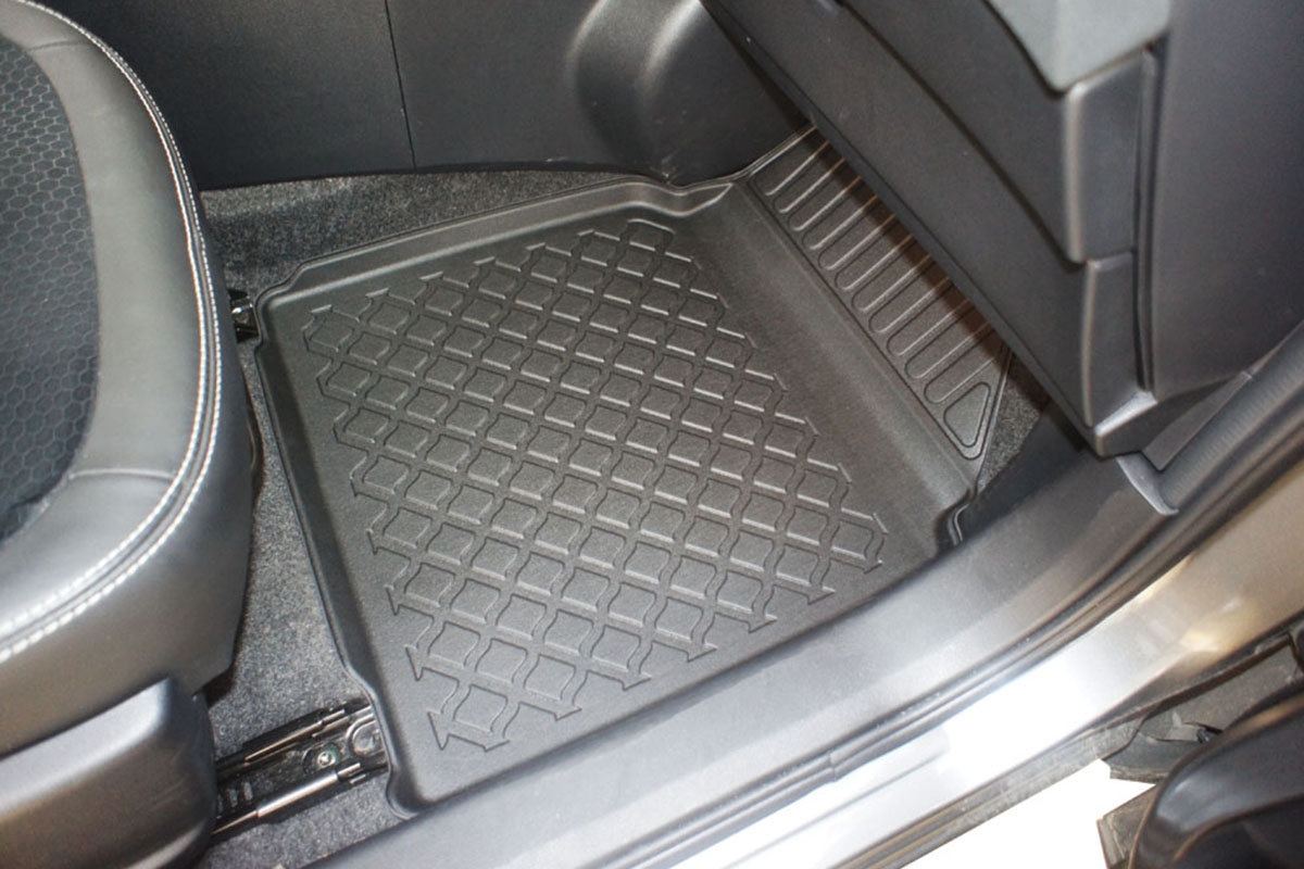Podlahové vaničky přesné - Nissan Qashqai I. 07-14R