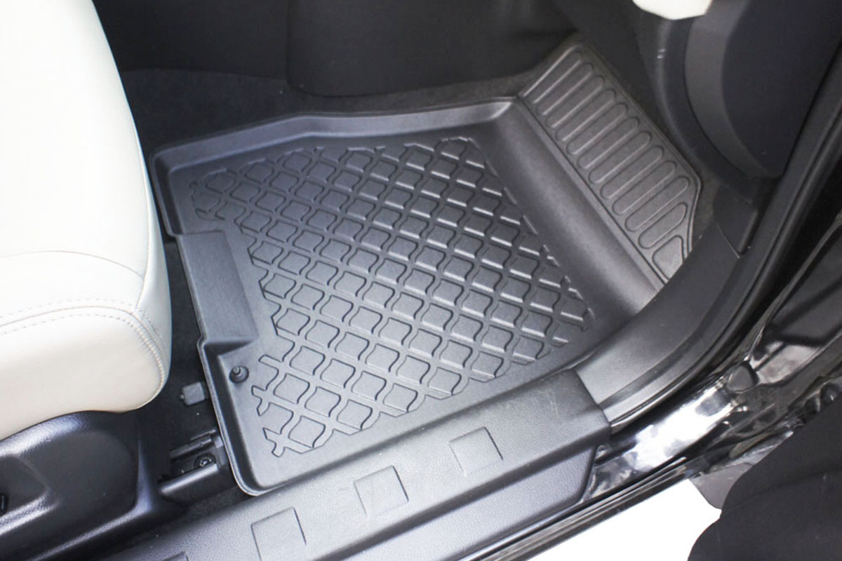 Podlahové vaničky přesné - Nissan X-Trail II 07-14R