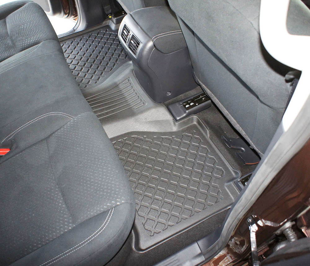 Podlahové vaničky přesné - Nissan Navara 16R